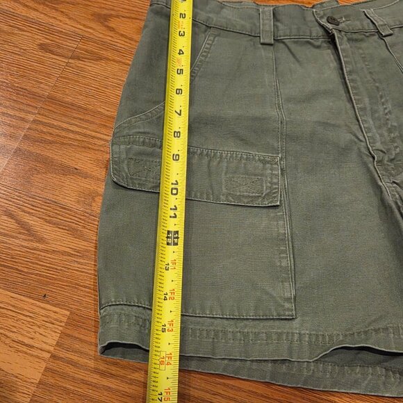 Women's Y2K J CREW Cargo Comfort Shorts Military Green Khaki Size 30 Summer Hike - Picture 12 of 13